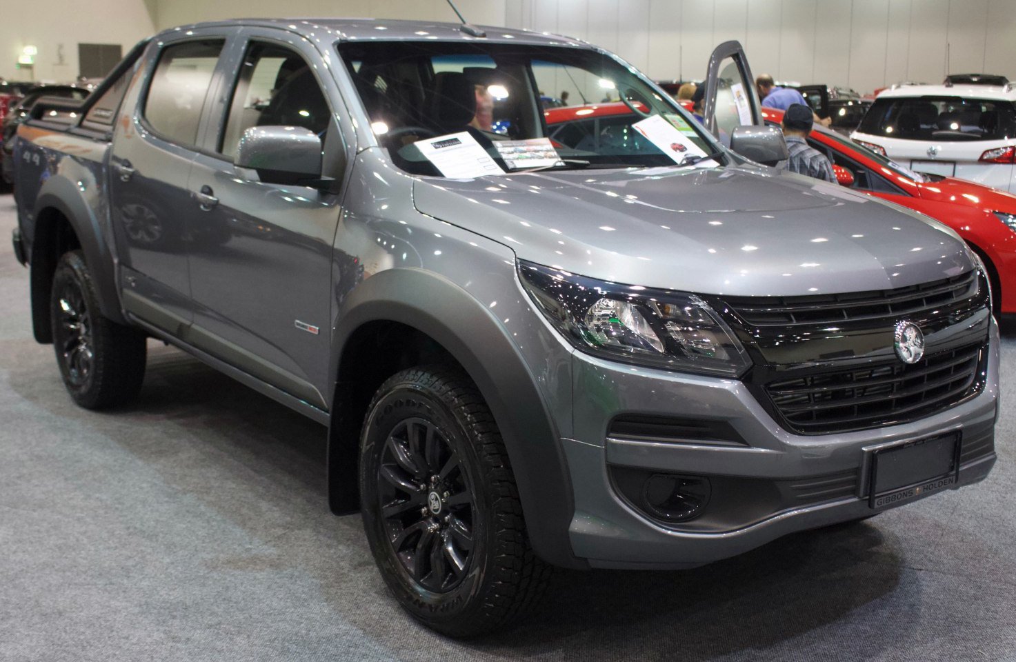 Holden Colorado technical specifications and fuel economy